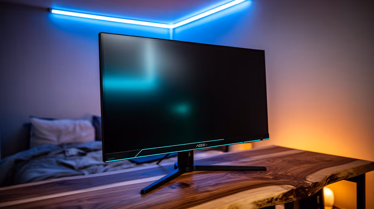27-inch Monitor Setup for a Koshuis Room in SA