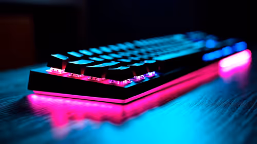 The Ultimate Buyer's Guide to Compact Wireless Mechanical Keyboards With 85-Key Layouts