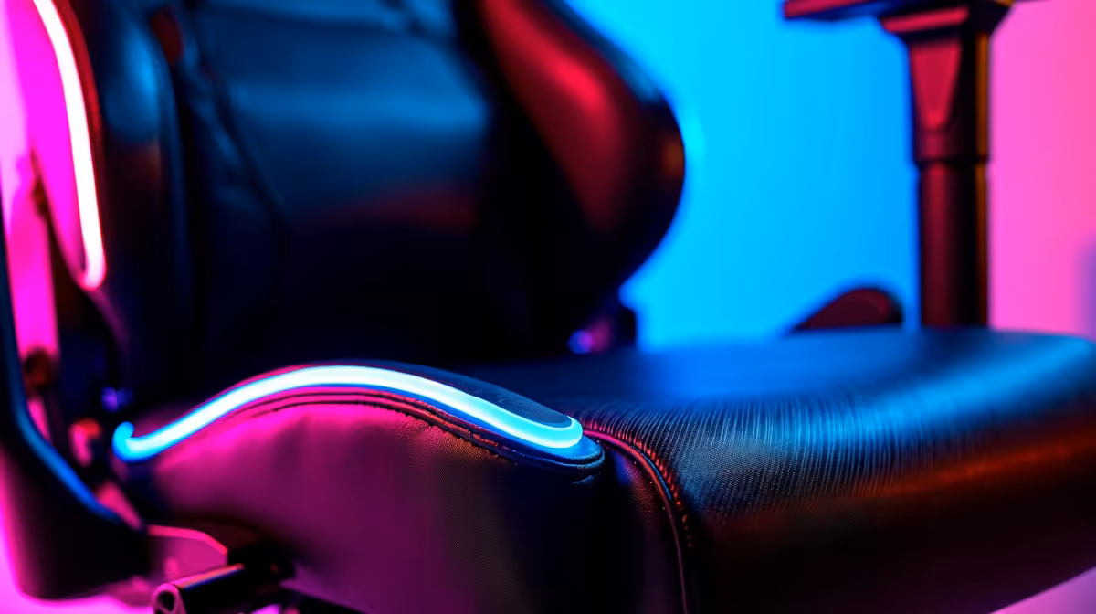 Three-tier gaming chair plan for RGB gaming buying signals