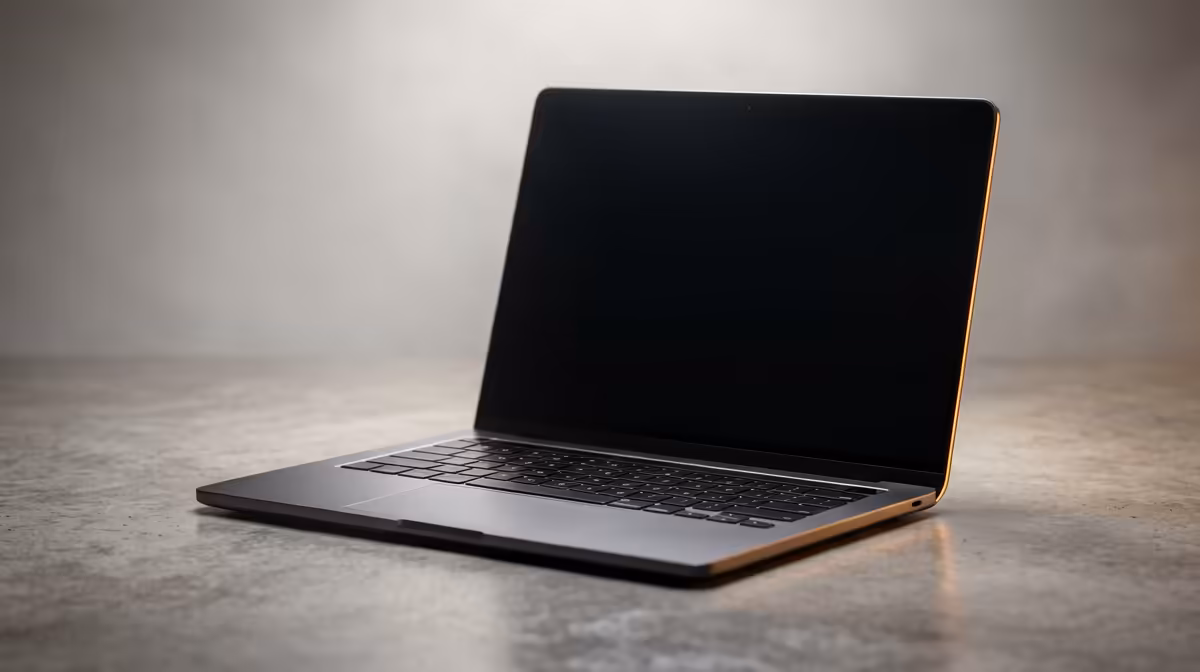 What laptop do Quantity Surveying students at buying signals