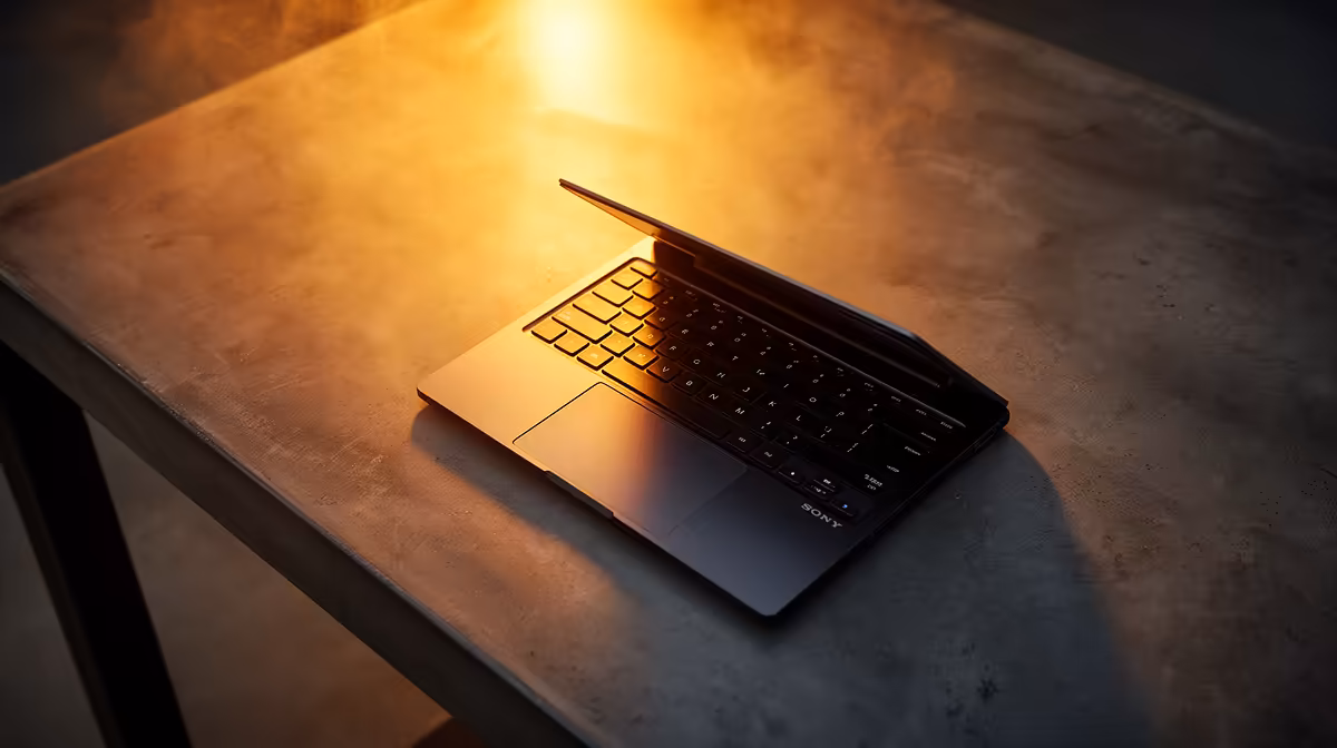 14-inch Laptop Should a Hybrid Worker Get in South Africa