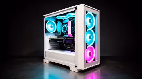 Why White PC Builds Are Trending in SA
