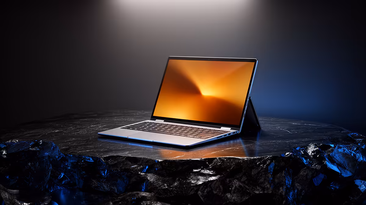 2-in-1 Laptop Handle Live Streaming in SA