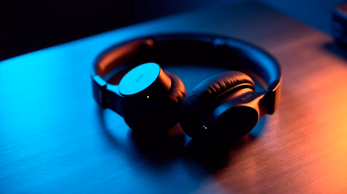 Cautious SA notes for Wireless Headset in Springs