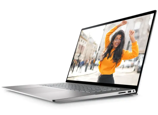 Dell Inspiron 16 5620-9132 12th Gen Core i7 laptop