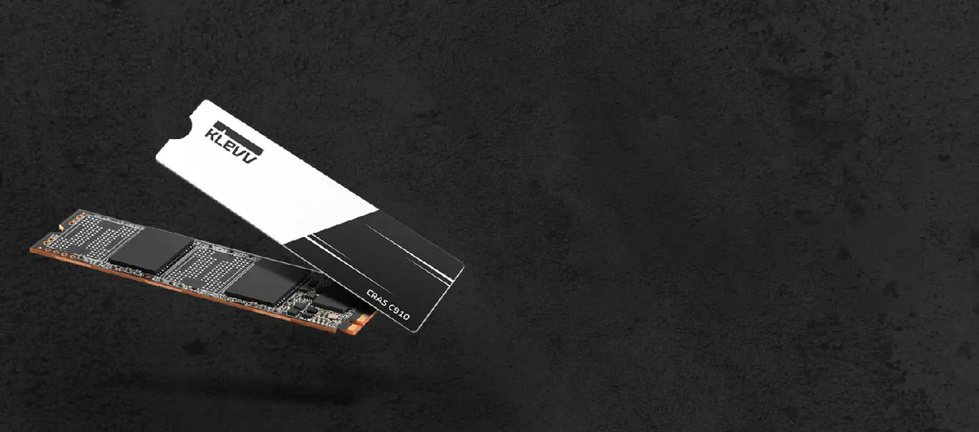 KLEVV CRAS C910 1TB M.2 NVMe SSD Desktop View