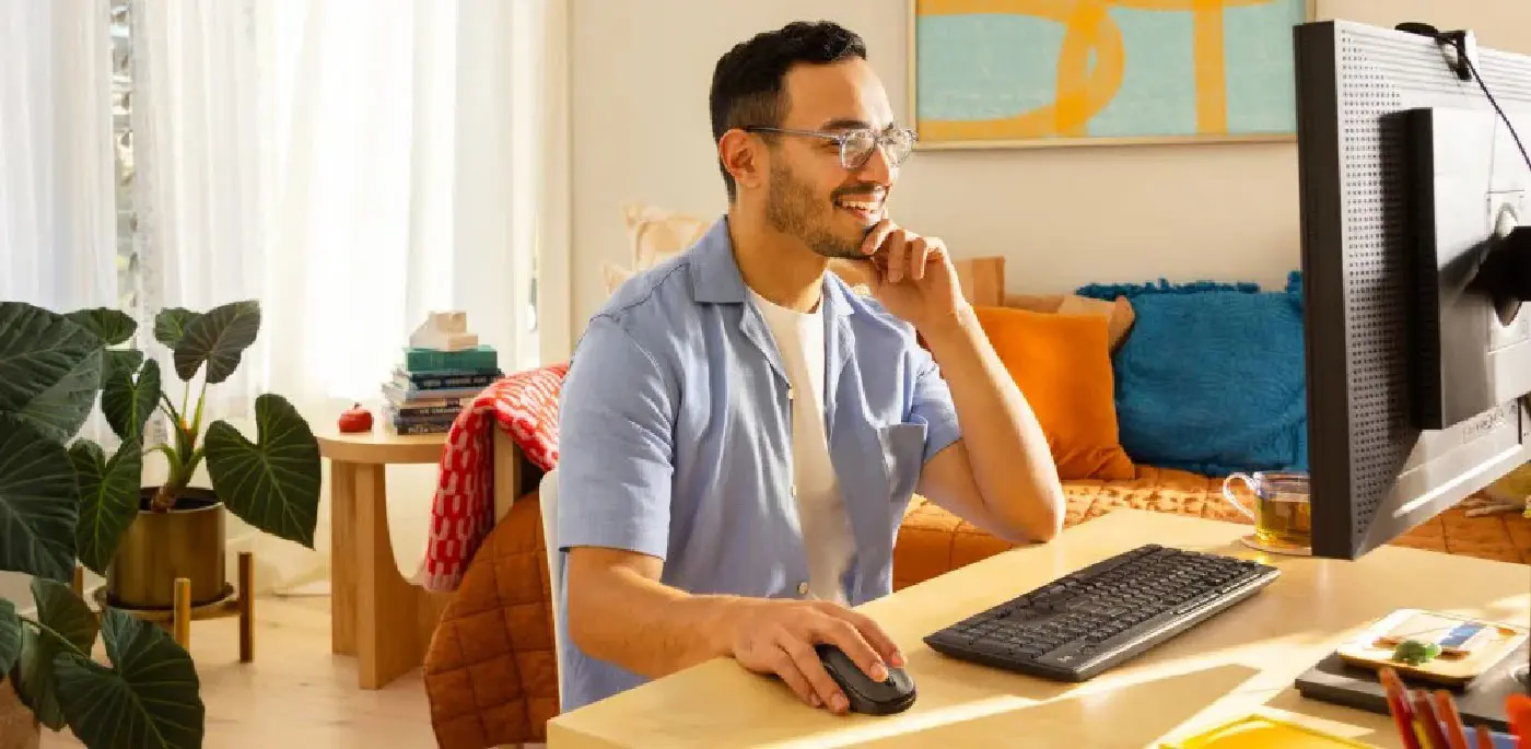 Logitech MK295 Wireless Combo - Mobile View