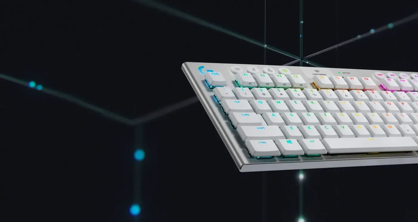 Centrally placed Game Mode button on the G915 TKL