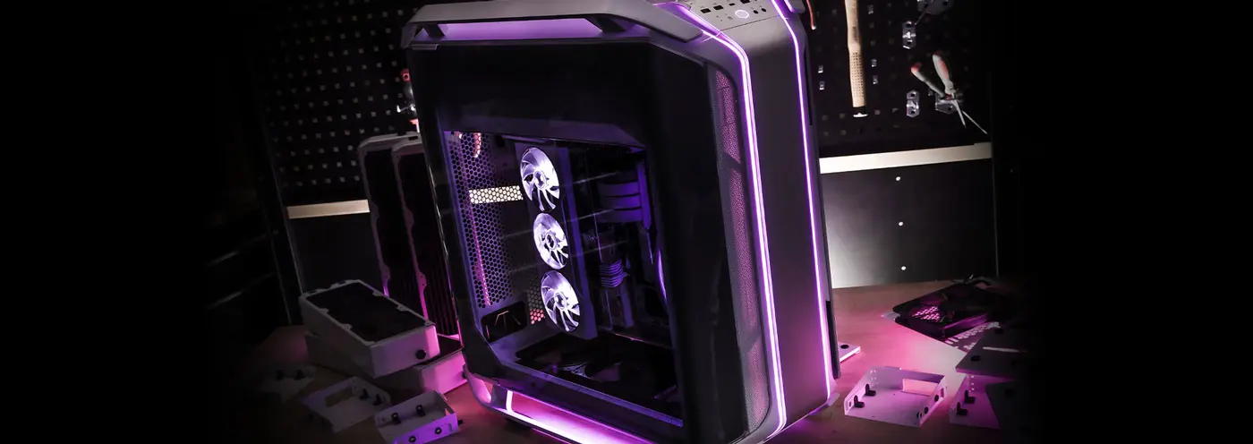 Cooler Master COSMOS C700M Detailed View