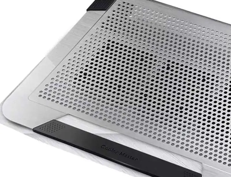 Elegant Design of CoolerMaster NOTEPAL U3 Plus