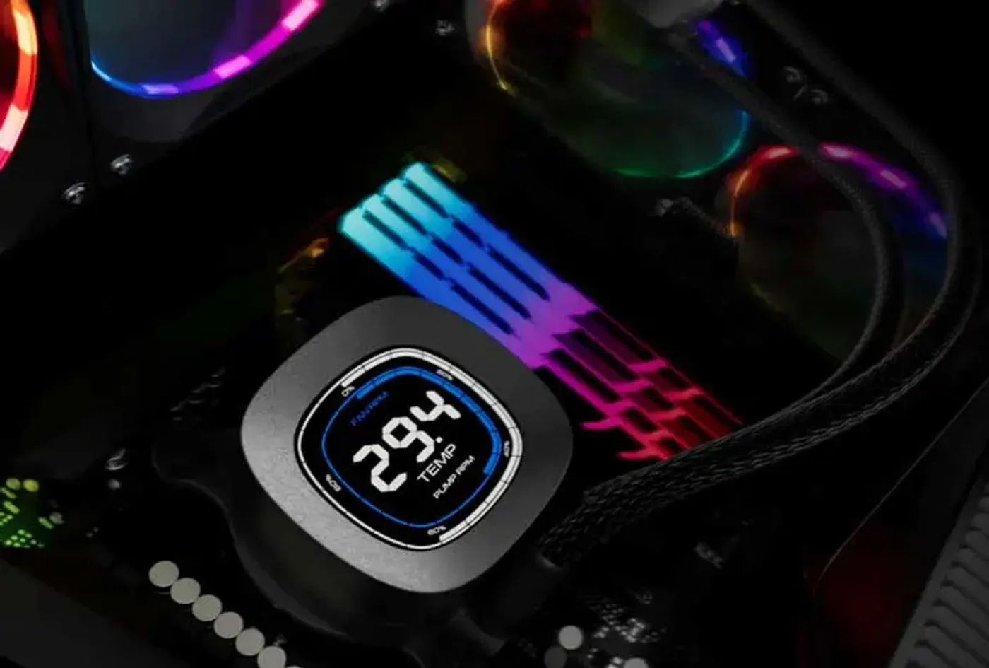 Gamdias CHIONE M4-420 liquid cooler with 2.1-inch LCD display and triple fans