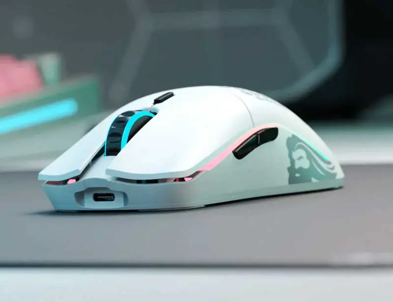 Glorious Model O Minus Wireless Gaming Mouse - Matte White