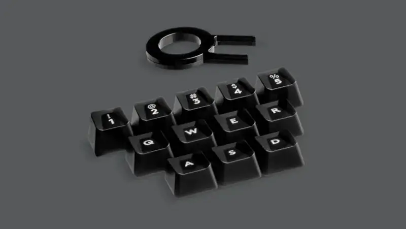 Image of Logitech G513 with Additional Gaming Keycaps