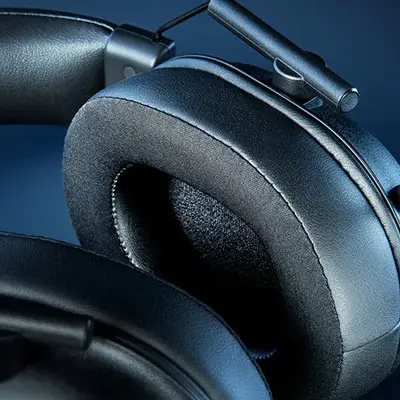 Razer BlackShark V2 HyperSpeed Wireless Gaming Headset - THX, 70H