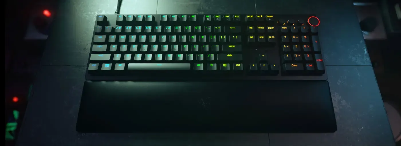 Razer Huntsman V2 optical gaming keyboard viewed from the front