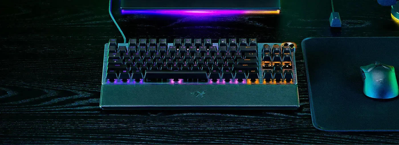 Razer Huntsman V3 Pro TKL Keyboard - Analog Optical | Evetech