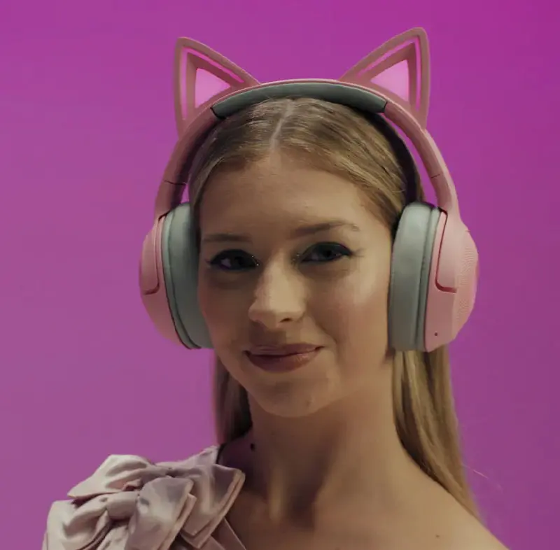 Razer Kraken Kitty V2 BT Quartz Edition wireless gaming headset mobile view